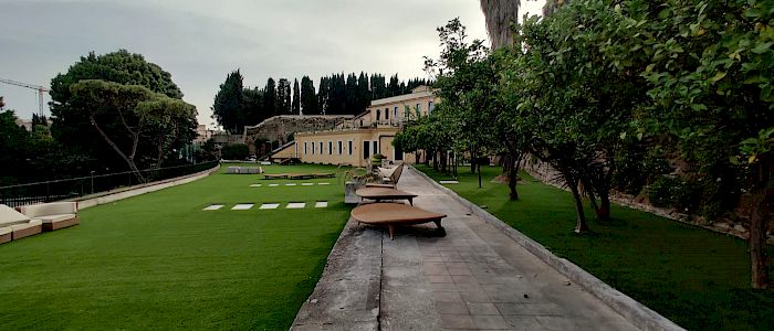a1.700x300.jpg