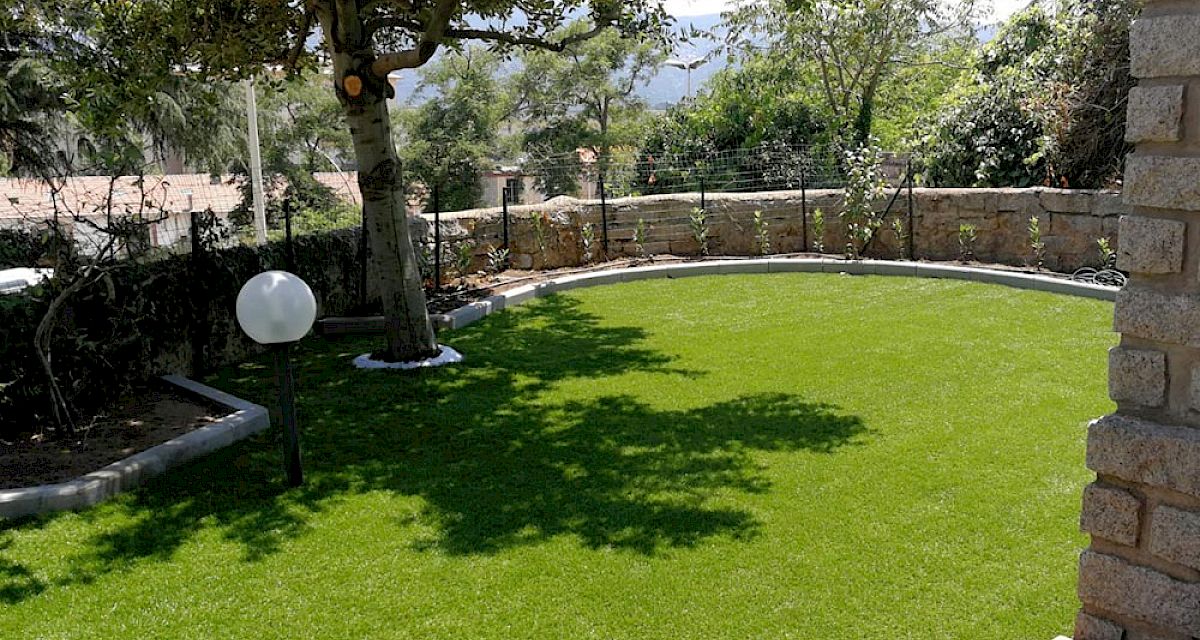 Gallery Villa in Sardegna - giardino03_1.jpg